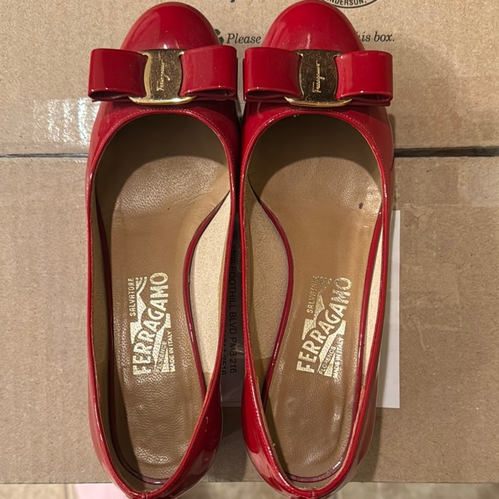 Ferragamo Red Patent Leather Flats with Bow